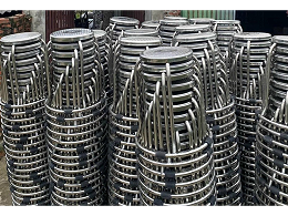 《佛山不銹鋼管廠家助力外貿客戶打造不銹鋼凳子》